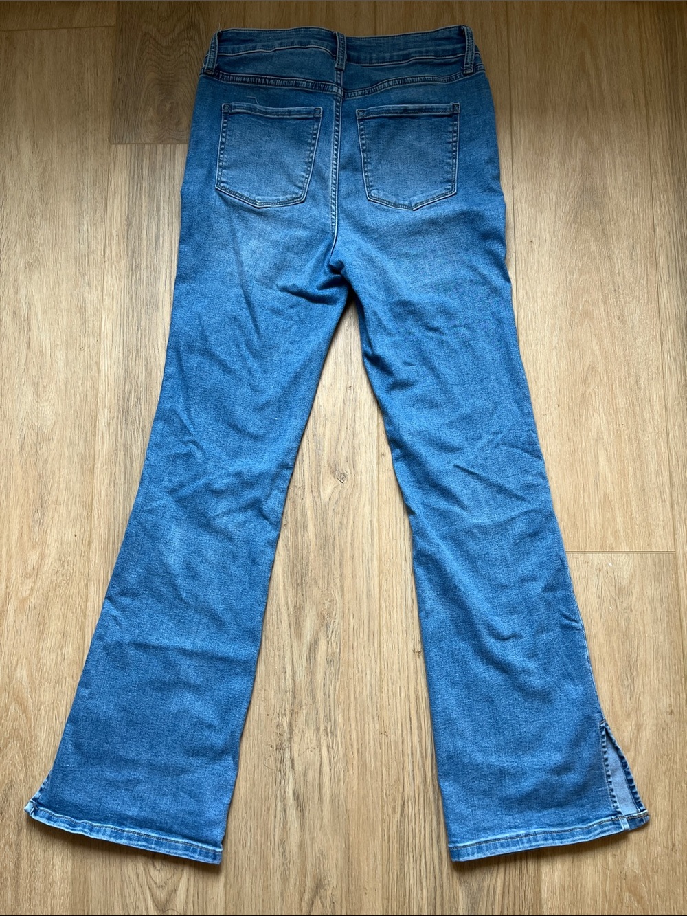 Nine West Medium Blue Bootcut Jeans with Subtle Fade - Picture 10 of 11